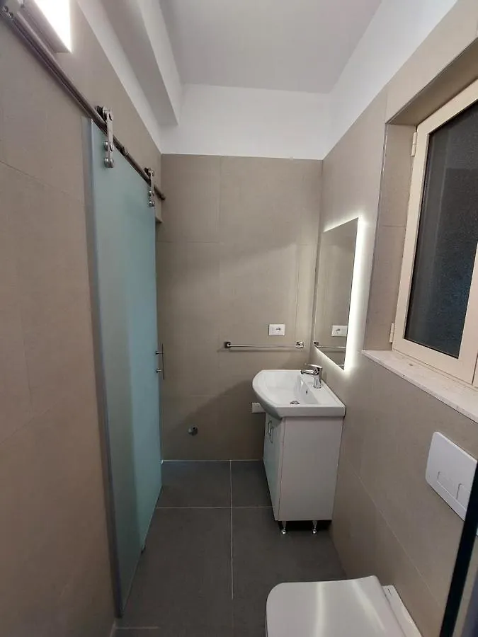 Feel At Home Ap1 Tirana Apartamento